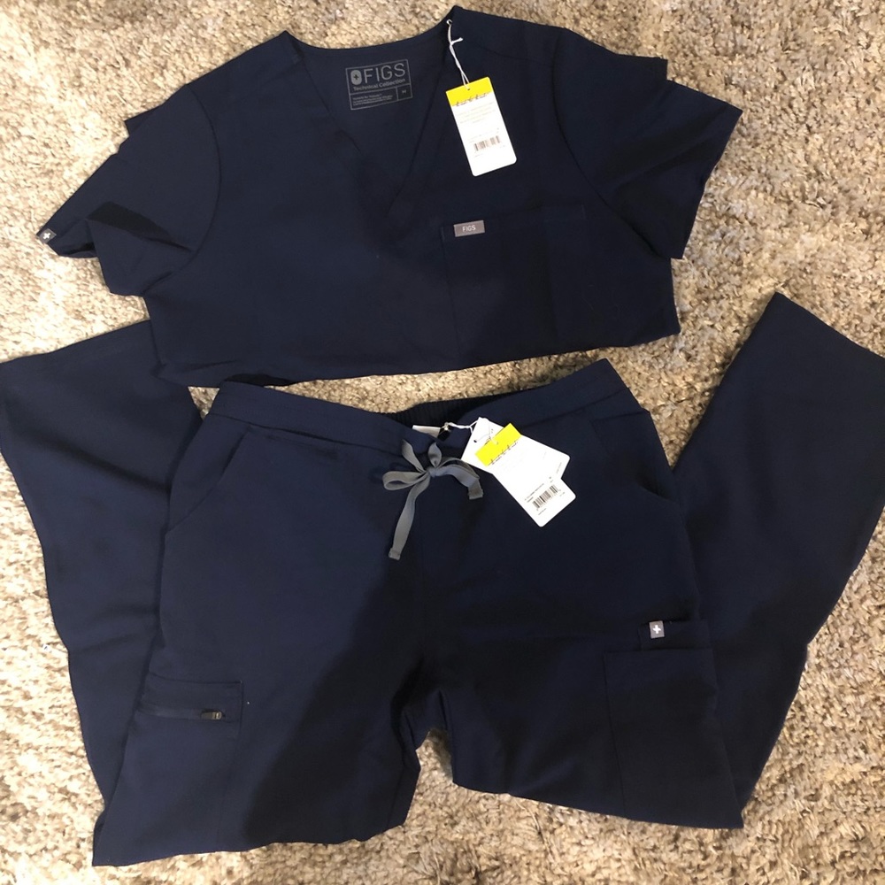 Figs Scrub set